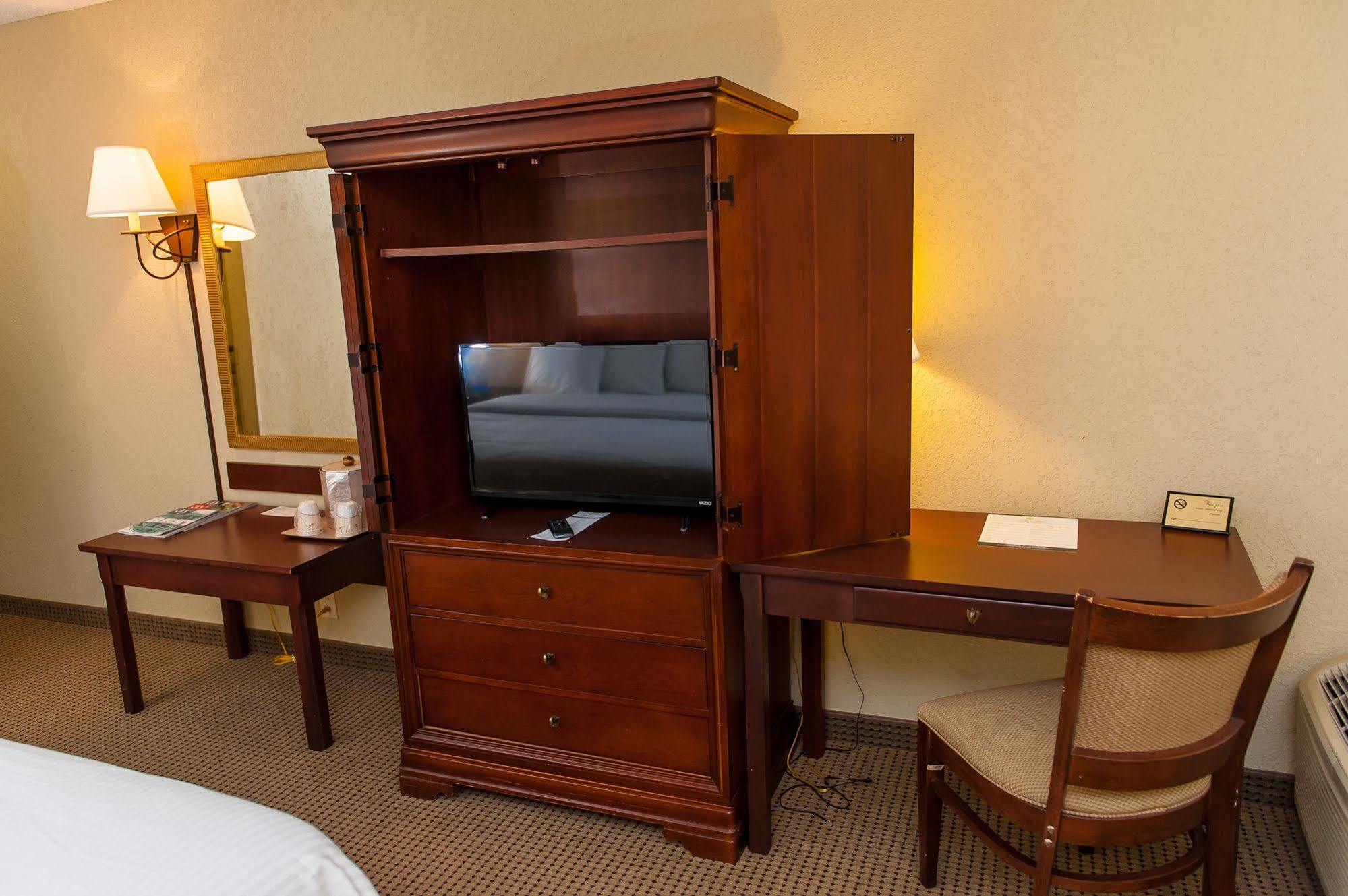 The Inn At Baptist Health リトルロック エクステリア 写真