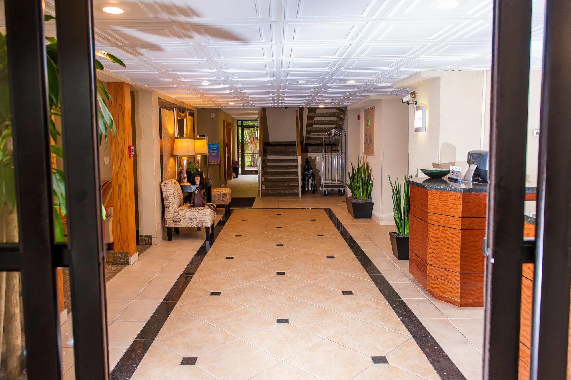 The Inn At Baptist Health リトルロック エクステリア 写真